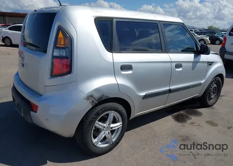 2010 Kia Soul из США, поврежденный, VIN KNDJT2A18A7137095